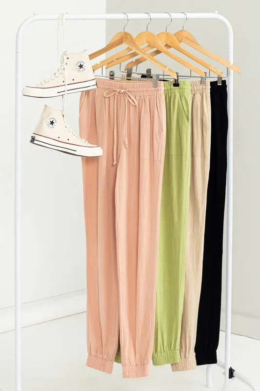 Black Chic Status Linen Drawstring Jogger