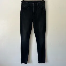 MOTHER High Waisted The Looker Ankle Fray in Blackbird