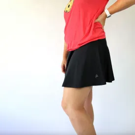 Skirtin' round the Kitchen Skirt
