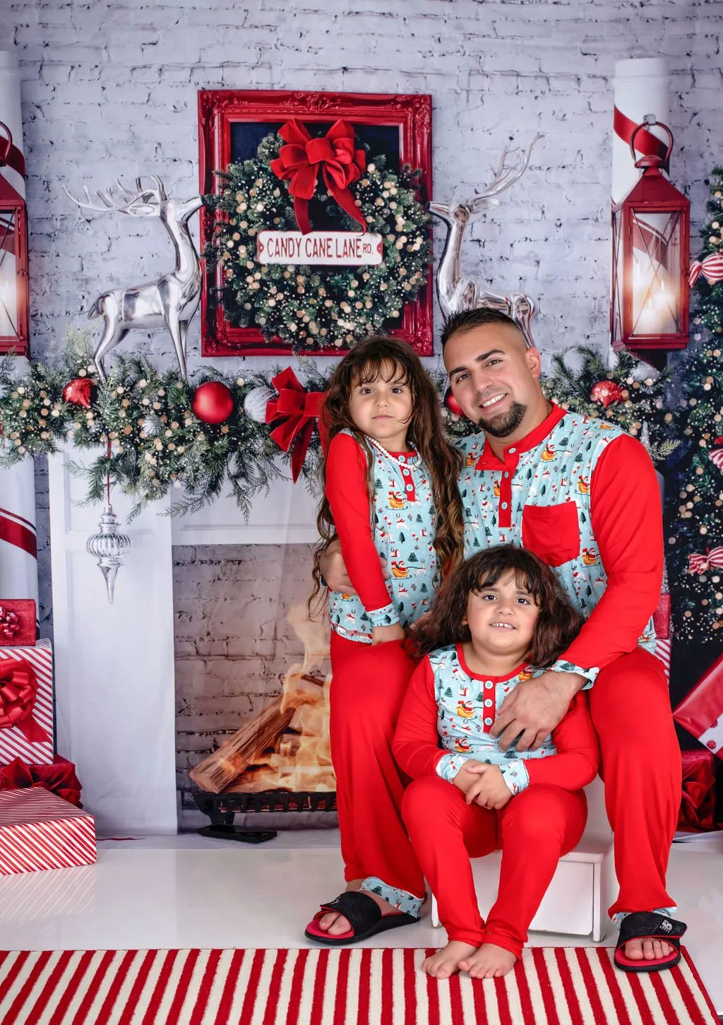 Toddler Girls Dark Santa Pajamas
