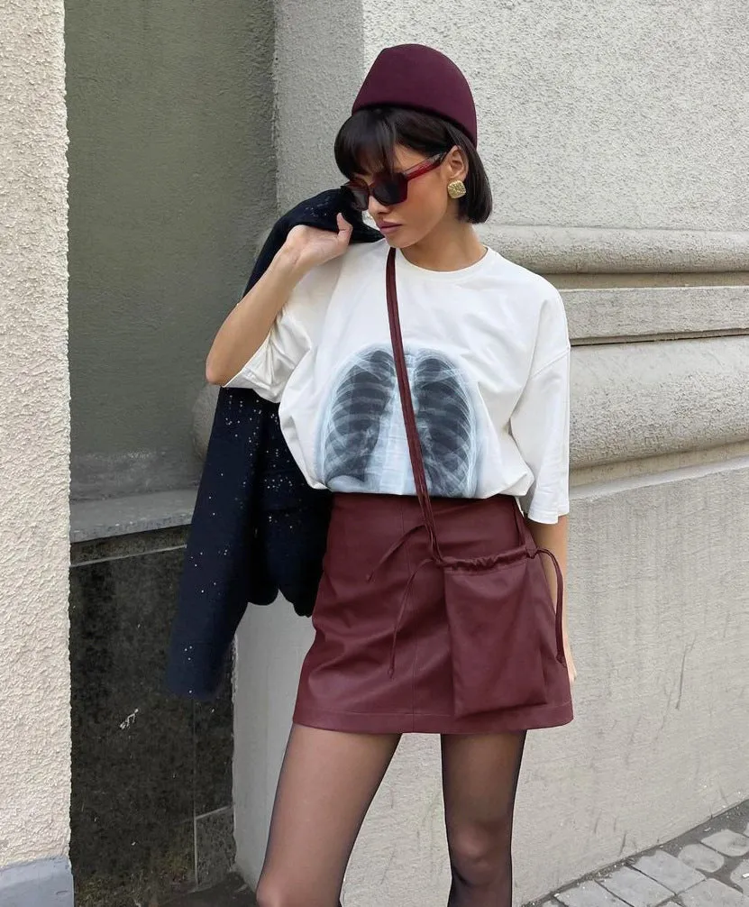 Women's Vintage Burgundy Fleece-Lined Matte PU Leather High-Waist Skirt